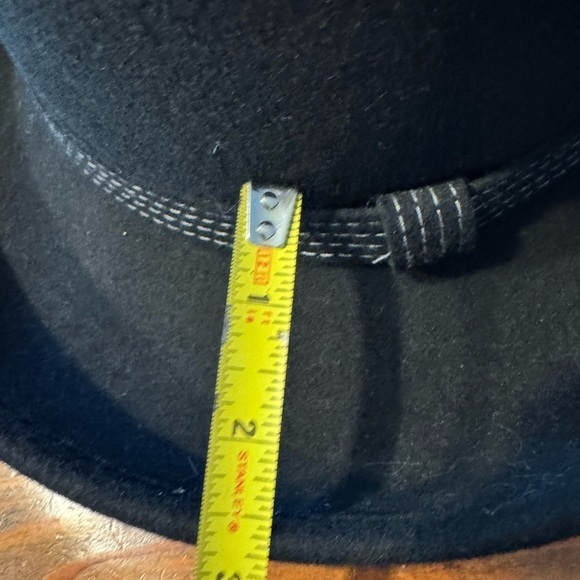 August wool hat black with rolled rim. Black main image 6